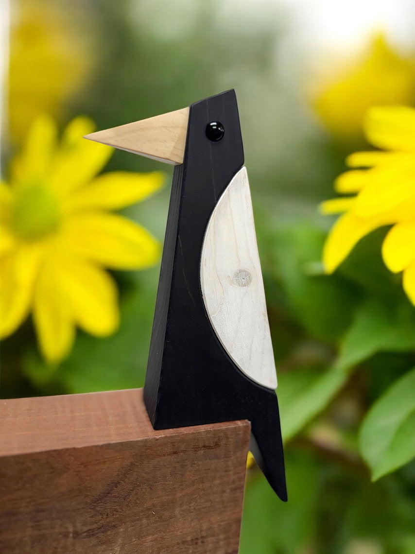 Abstract Bird Sitter Sculpture - Magpie Sitter