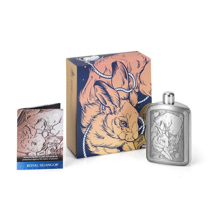Limited Edition Fin T Hare Hip Flask 0127010