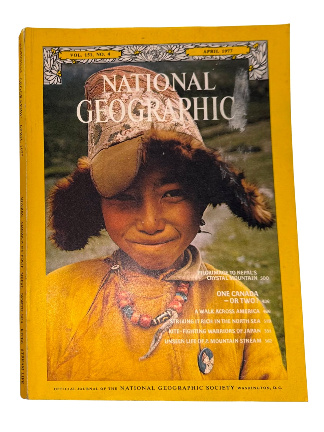 Vintage National Geographic April 1977 Vol. 151, No. 4