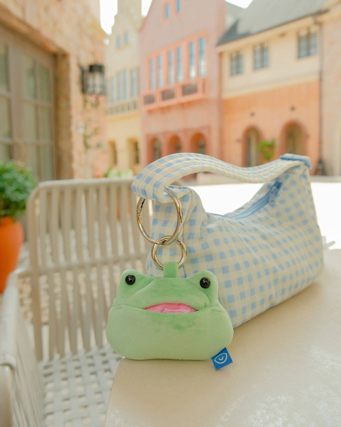 Frogile Frog Plushie Medium Reusable Bag