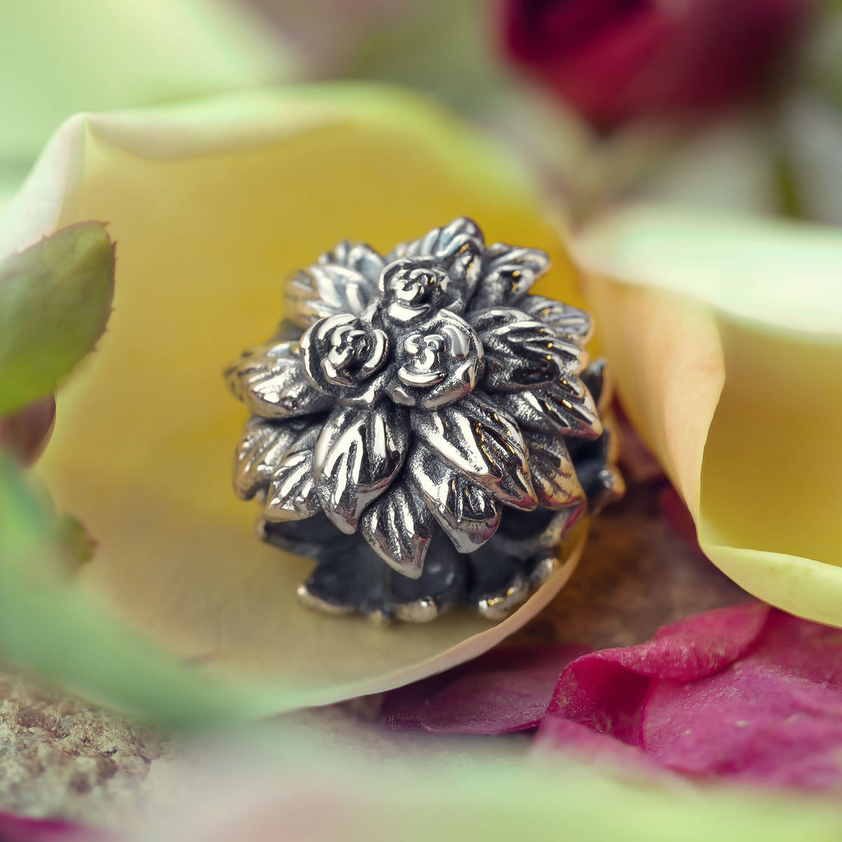 Bed of Roses 14mm