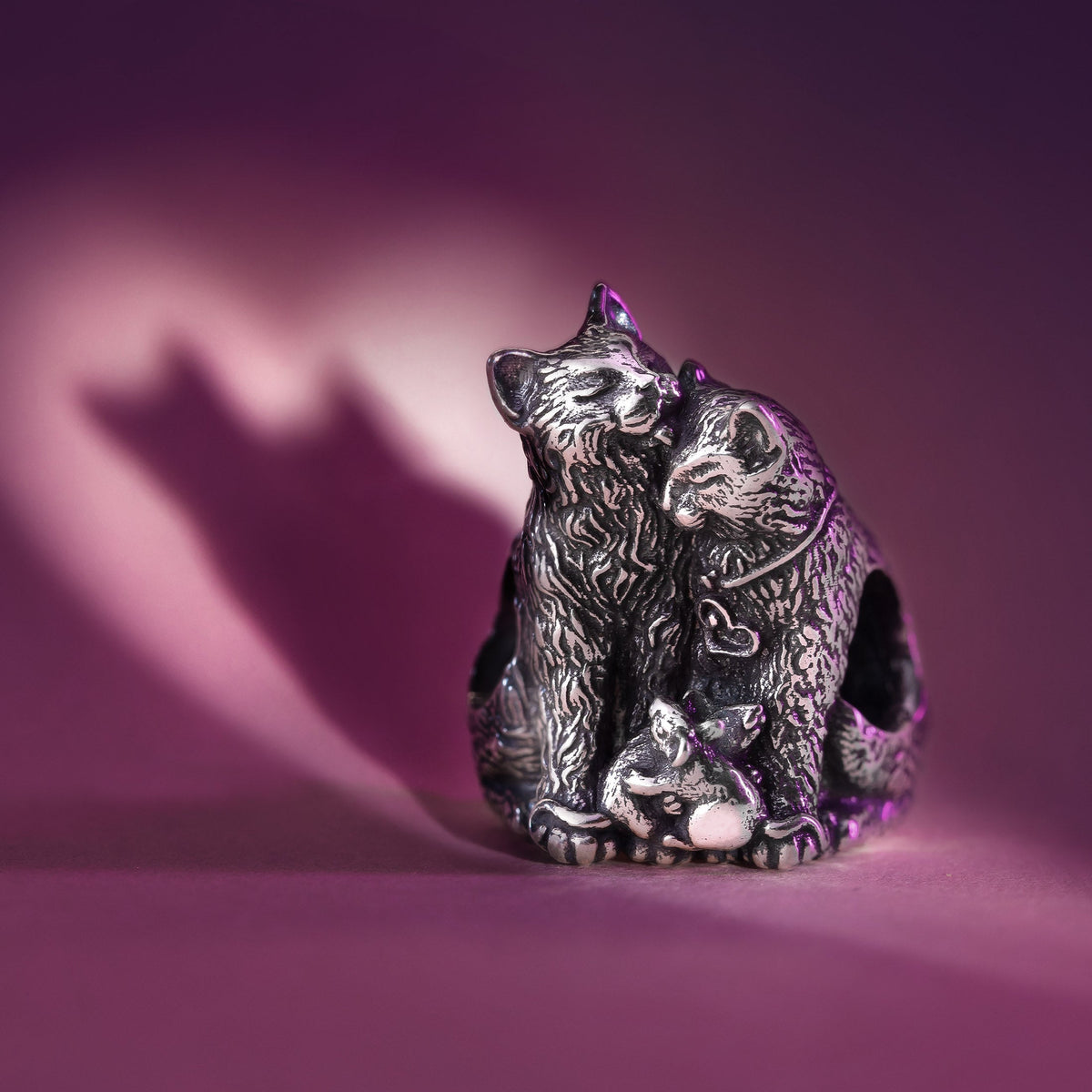 Make Love Not Hunt bead 2