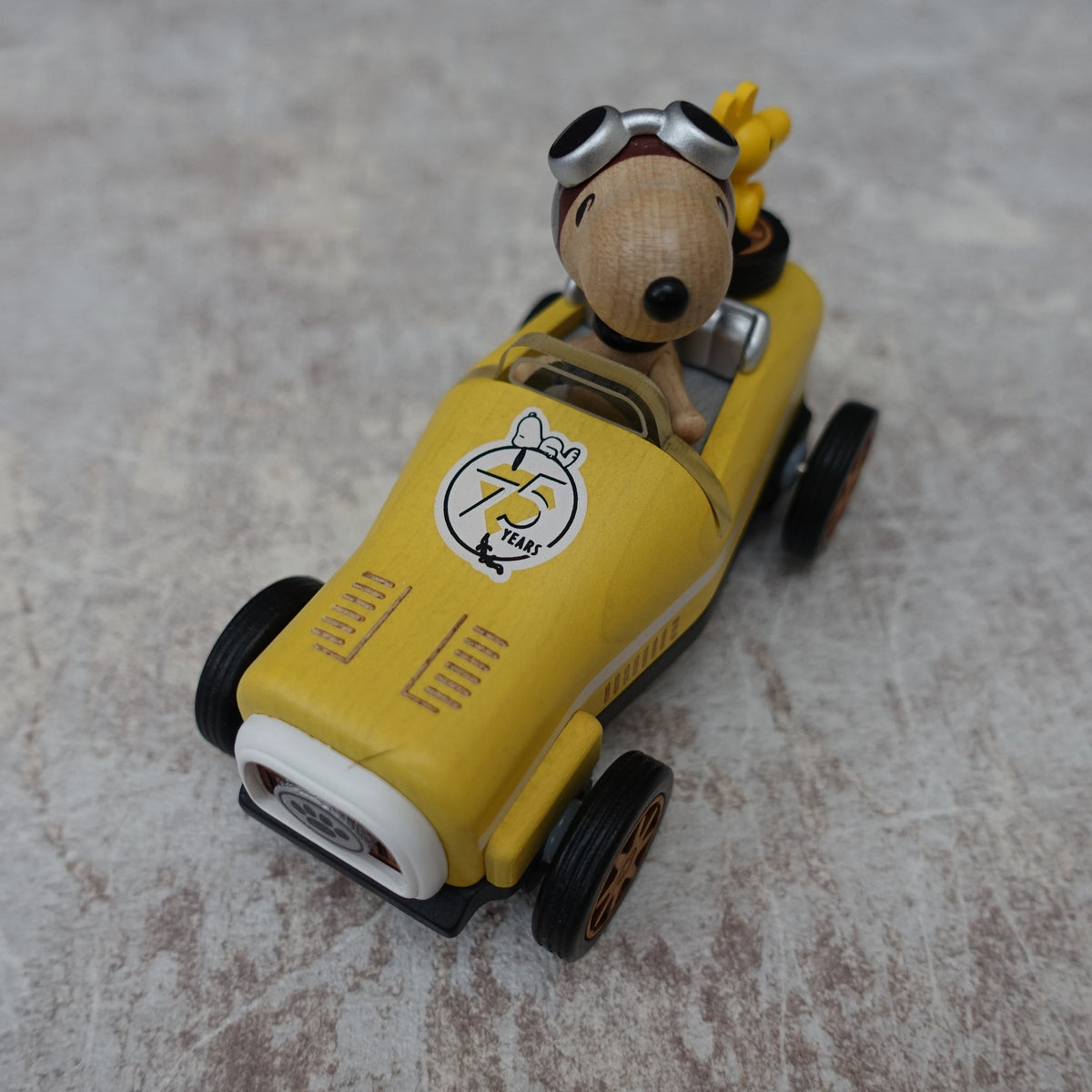 Snoopy 75th Anniversary driving car music box front detail