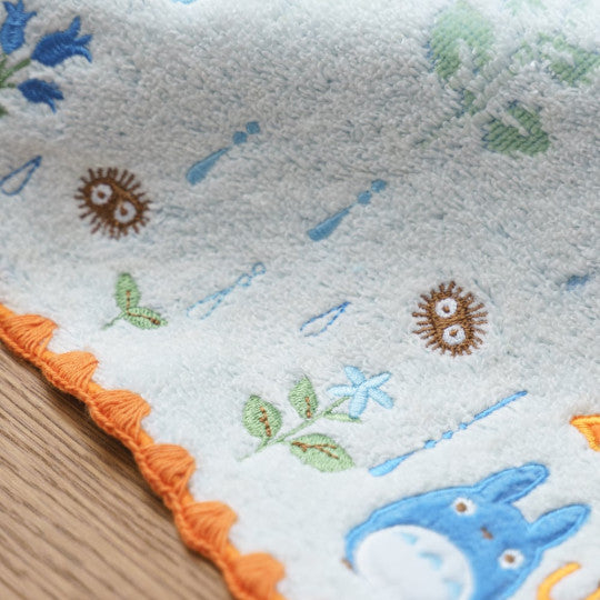 Mini Towel Under the rain 25x25 cm - My Neighbor Totoro