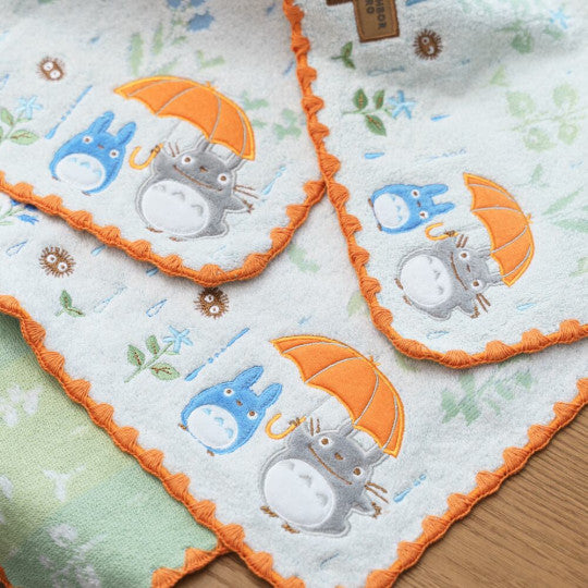 Mini Towel Under the rain 25x25 cm - My Neighbor Totoro