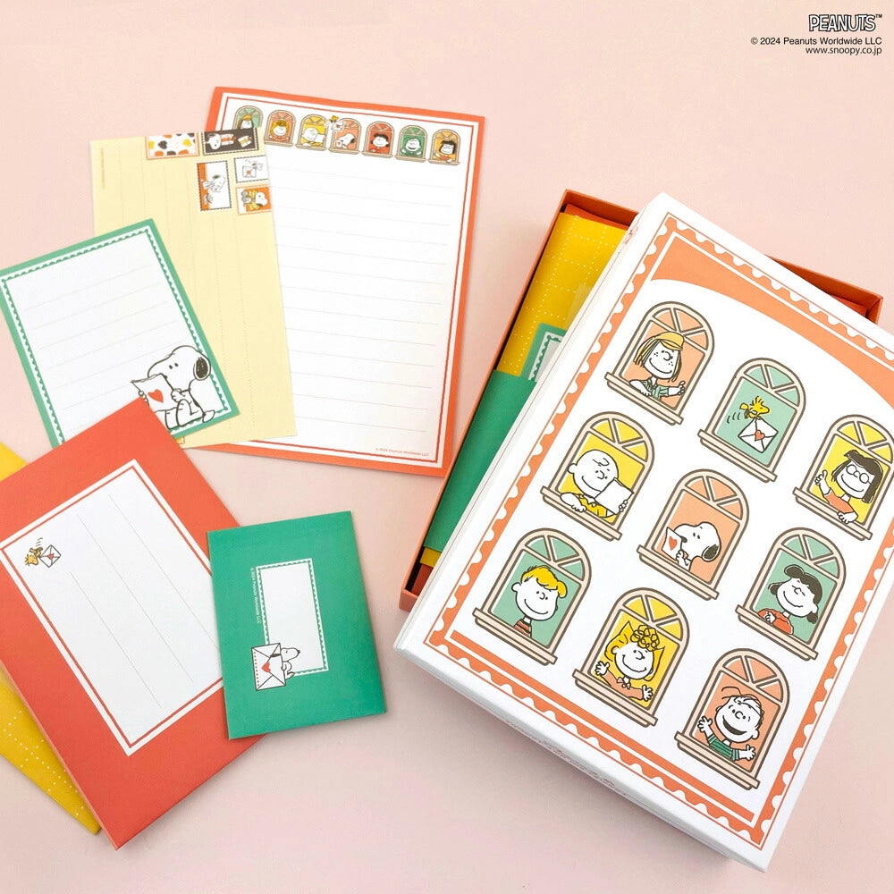 Snoopy Assorted Letter Set Box