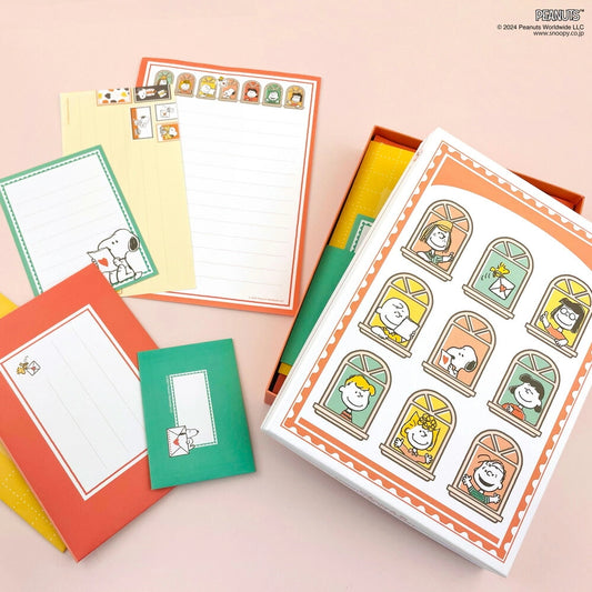 Snoopy Assorted Letter Set Box