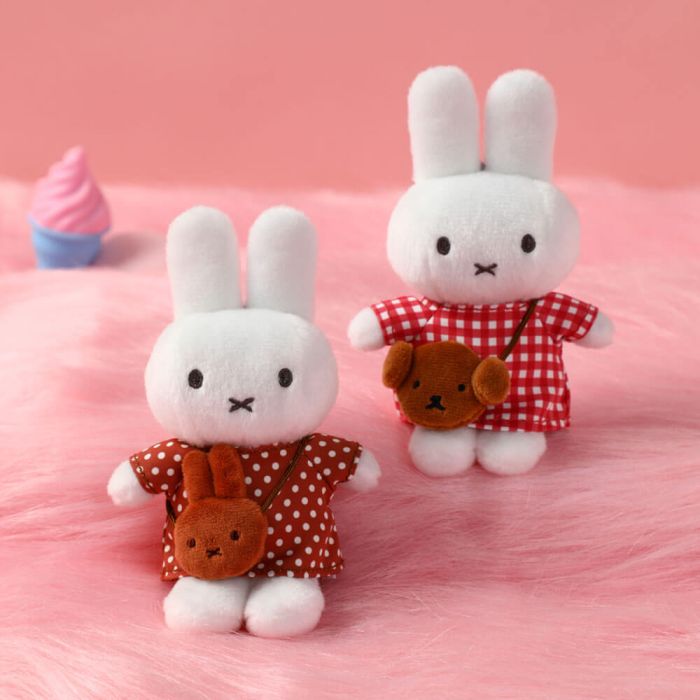 Miffy Blind Box: Miffy Mini Bag Plush Keyring