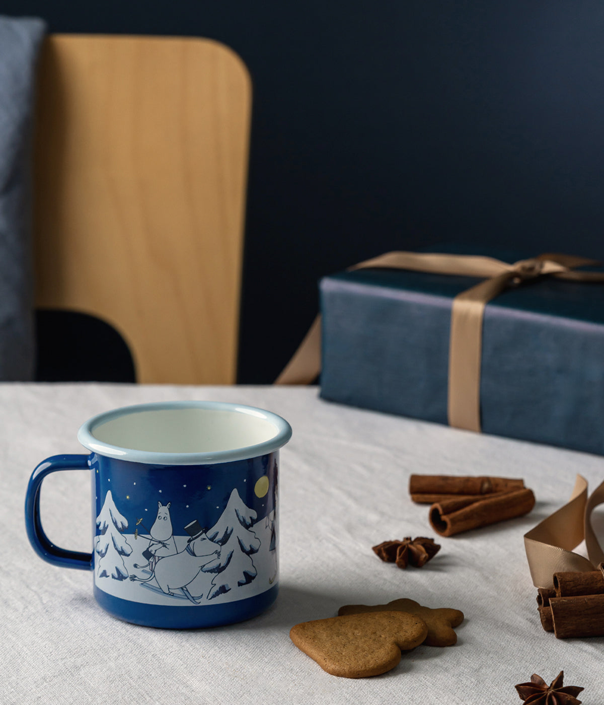 Moomin Starry Night Enamel Mug 370ml - view 5