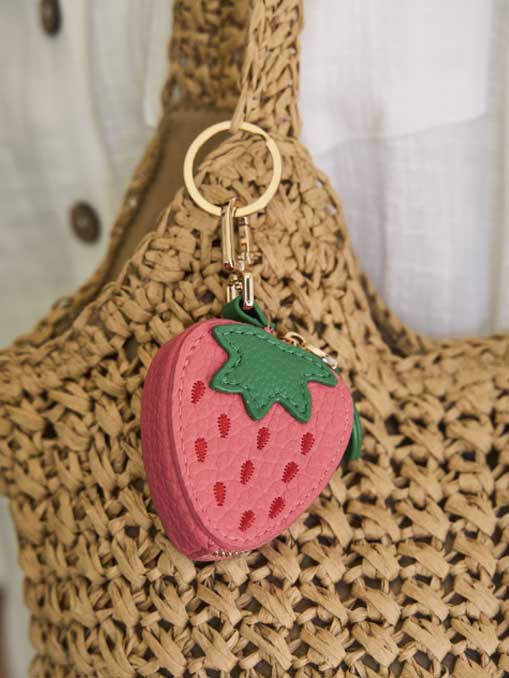 Bag Charm Strawberry