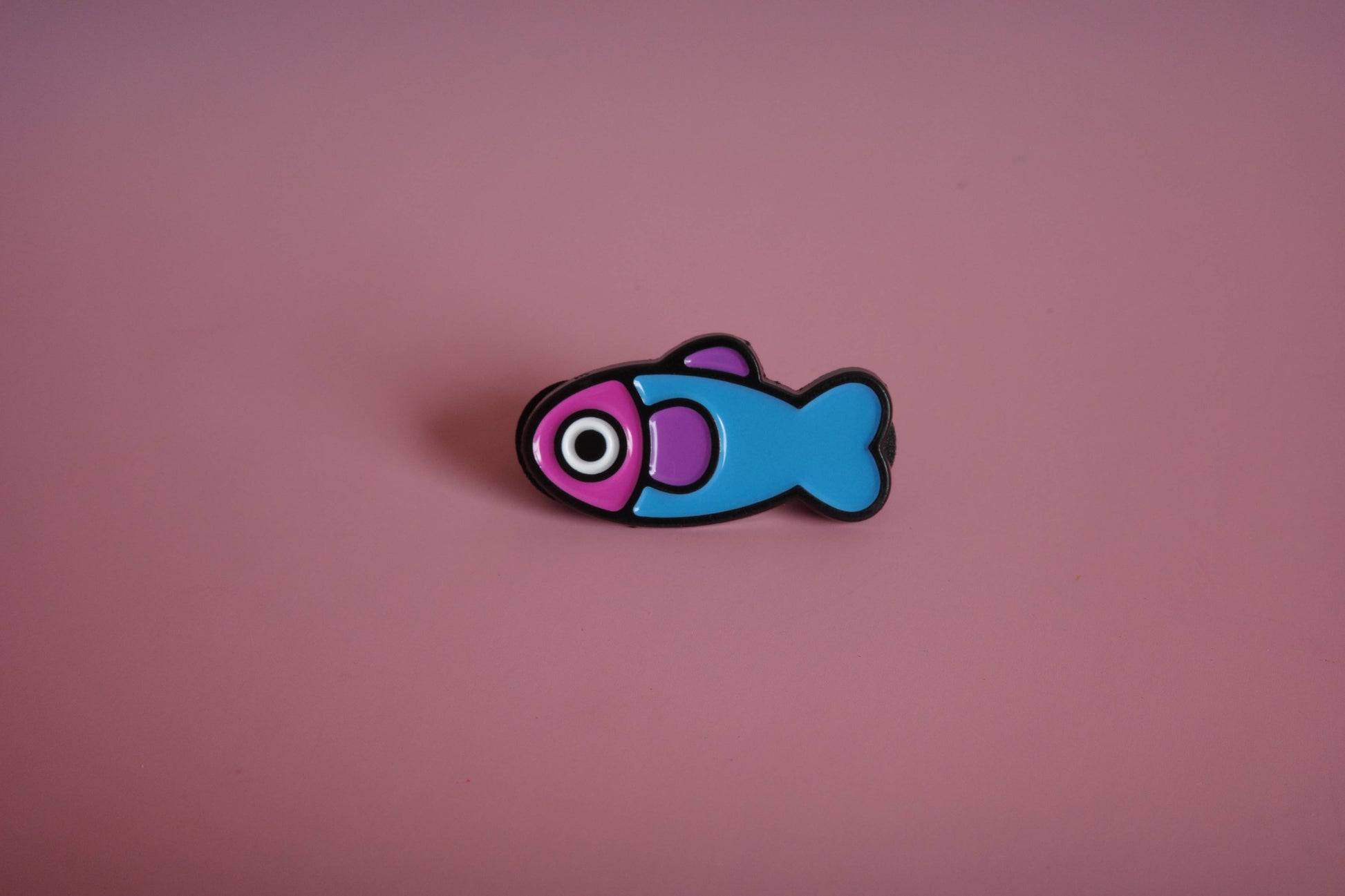 Fish Enamel Pin - 90's Throwback detail view 4