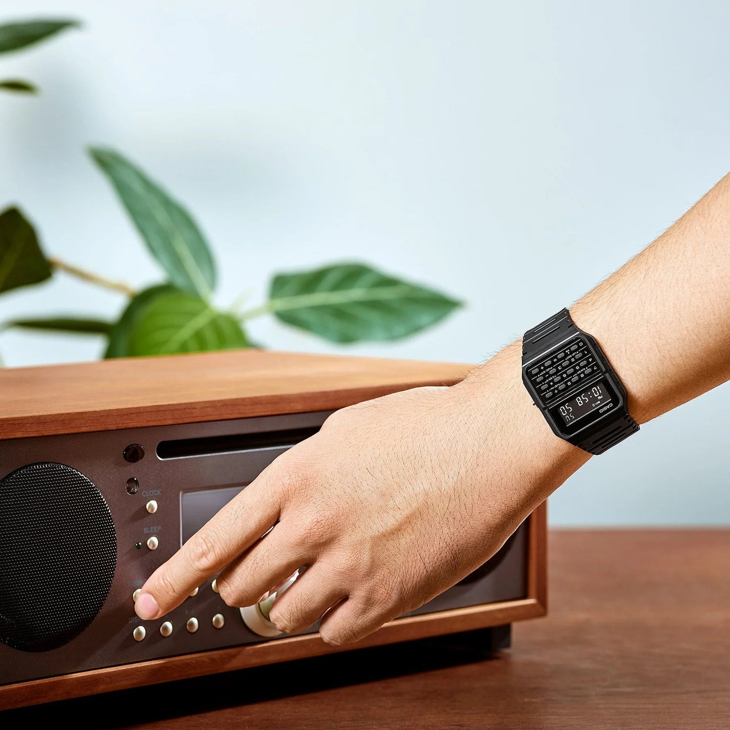 CASIO Negative Display Black Calculator Wrist Watch - Mu Shop