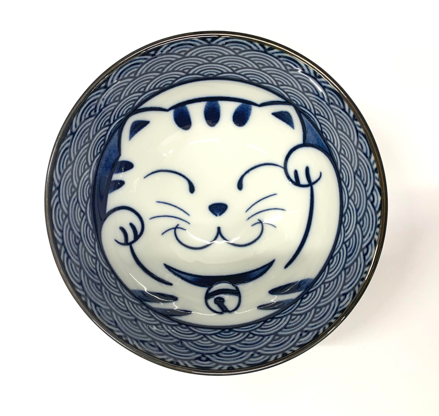 Seikaiha Cat bowl shown from the side and above