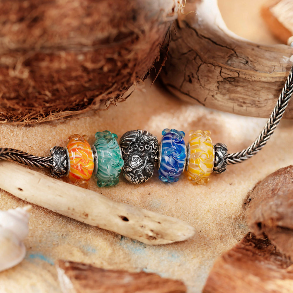 Coral wave petals elfbread