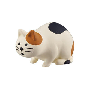 Decole Concombre Figurine - Tea House - Curious Cat - Mu Shop