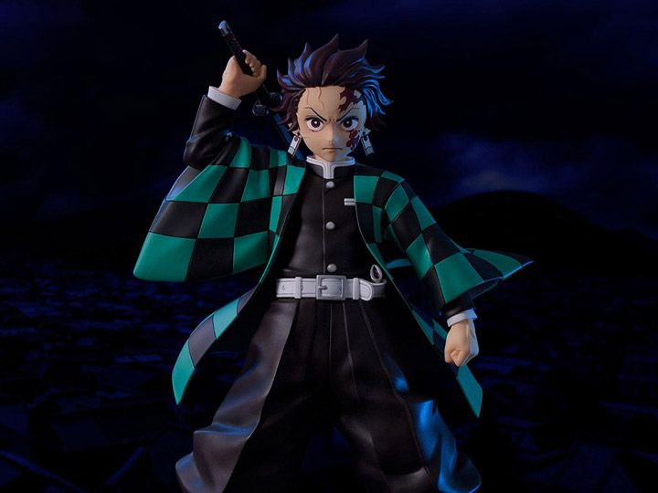 Demon Slayer: Kimetsu No Yaiba Figurizm Tanjiro Kamado 22cm Figure - Mu Shop