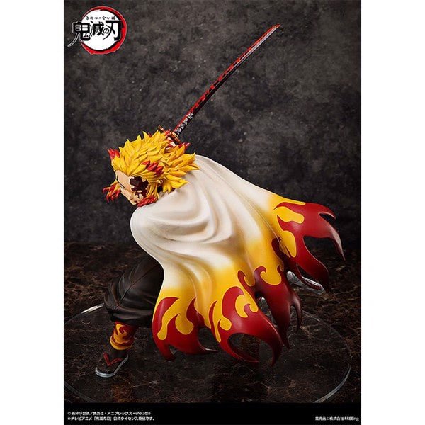 Demon Slayer: Kimetsu no Yaiba - Kyojuro Rengoku 1/4 Scale Figure - Mu Shop