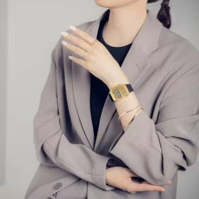 G SHOCK DIG CLASSIC SQUARE, GOLD FACE, BLACK RESIN