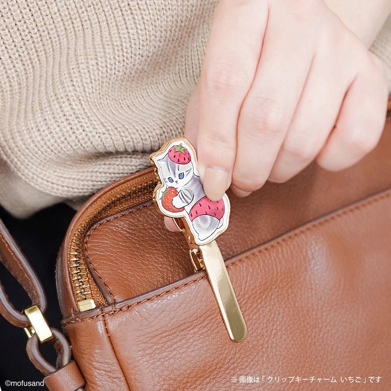 Mofusand Cherry Cat Keyring with Clipper - Mu Shop