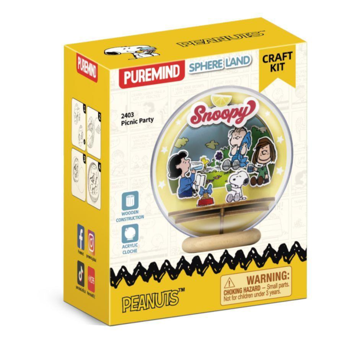 Peanuts Snoopy Picnic Party Wooden Theatre - product view 2