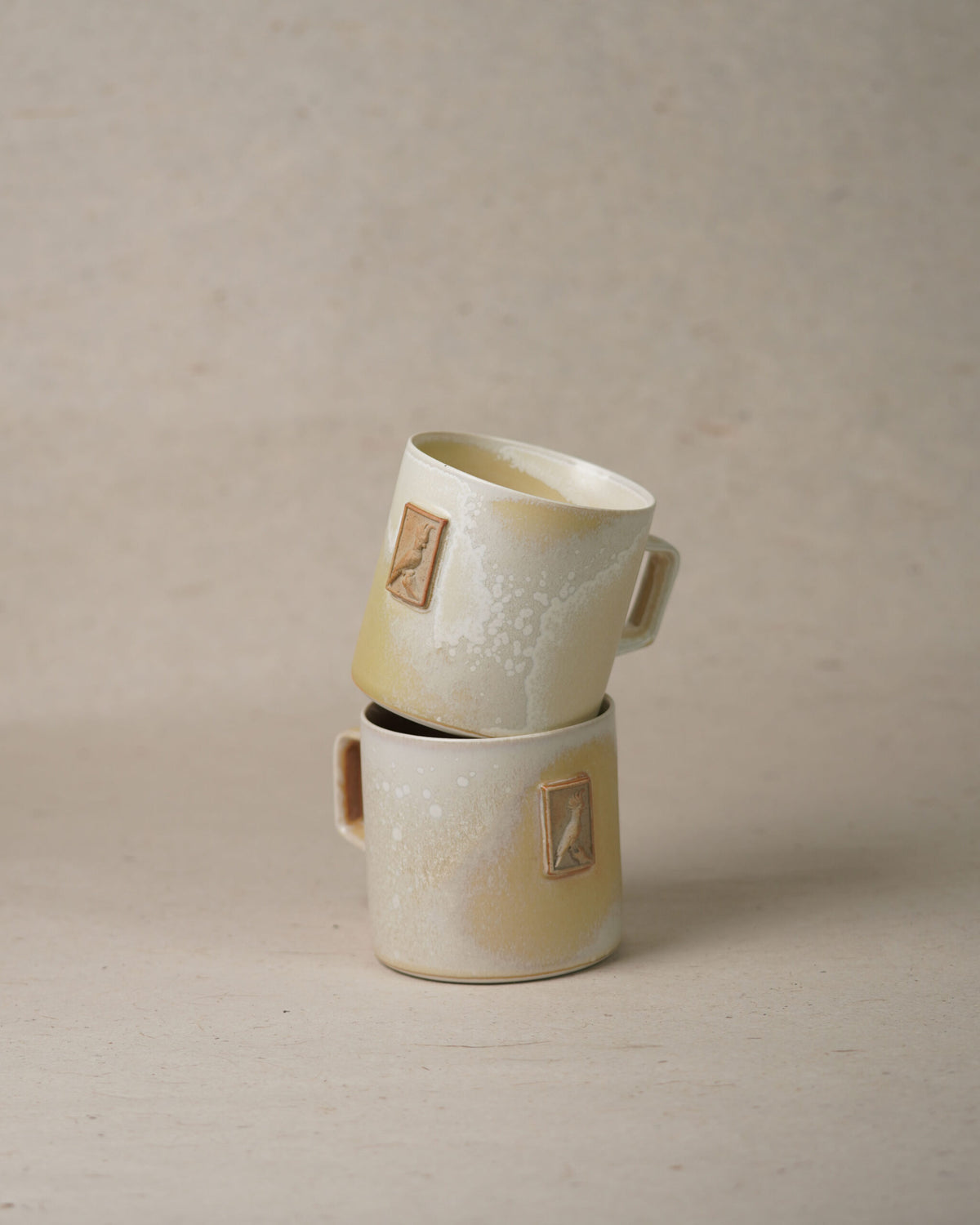 Mischievous Yellow-Crested Cockatoo Mug 350ml