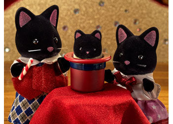 Additional view of Midnight Cat Family Figure Set 3–8cm
