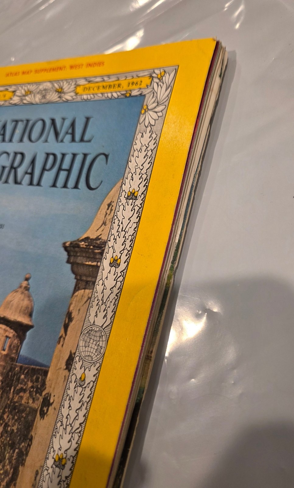 Vintage National Geographic december 1962 - Mu Shop