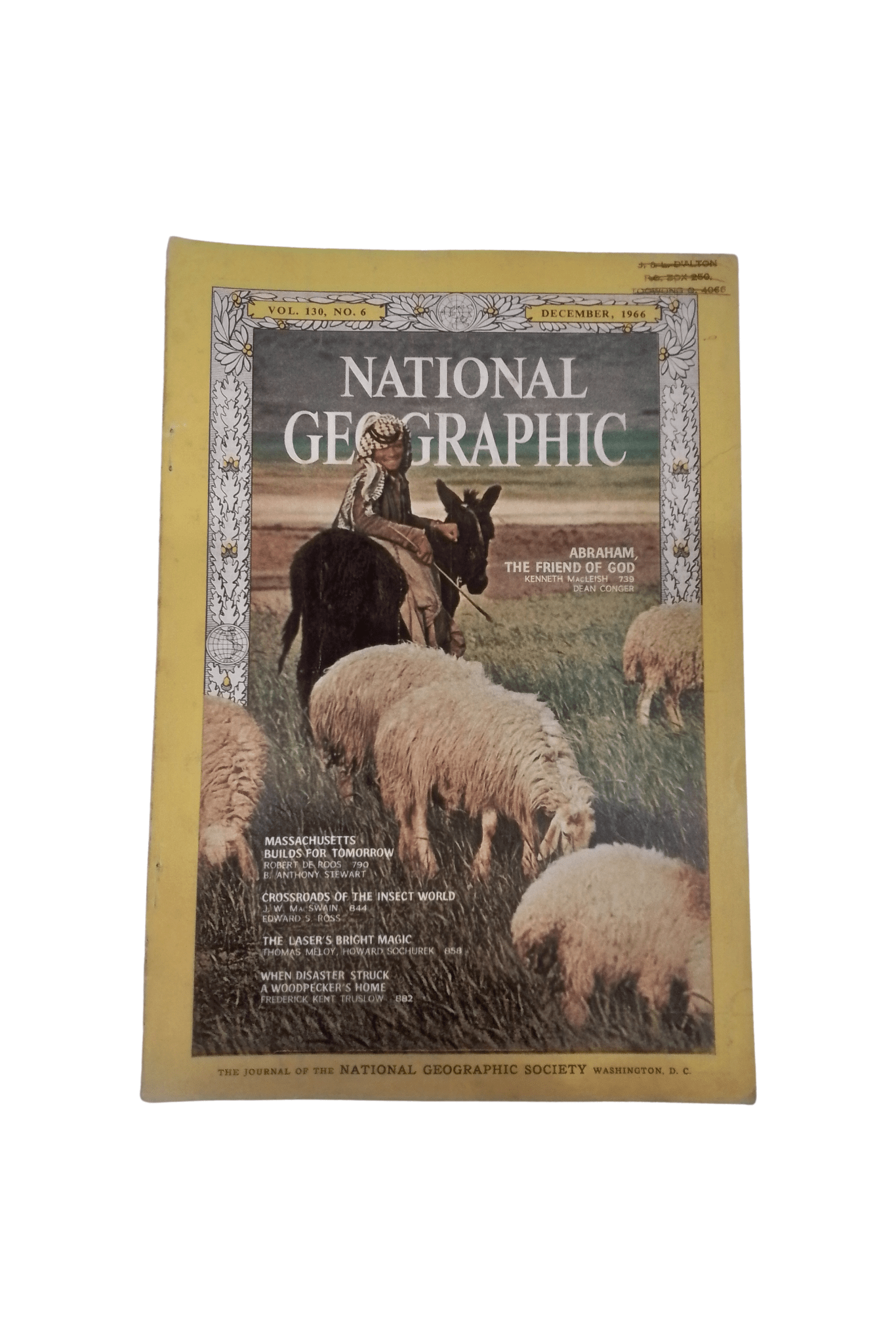 Vintage National Geographic December 1966 - Mu Shop