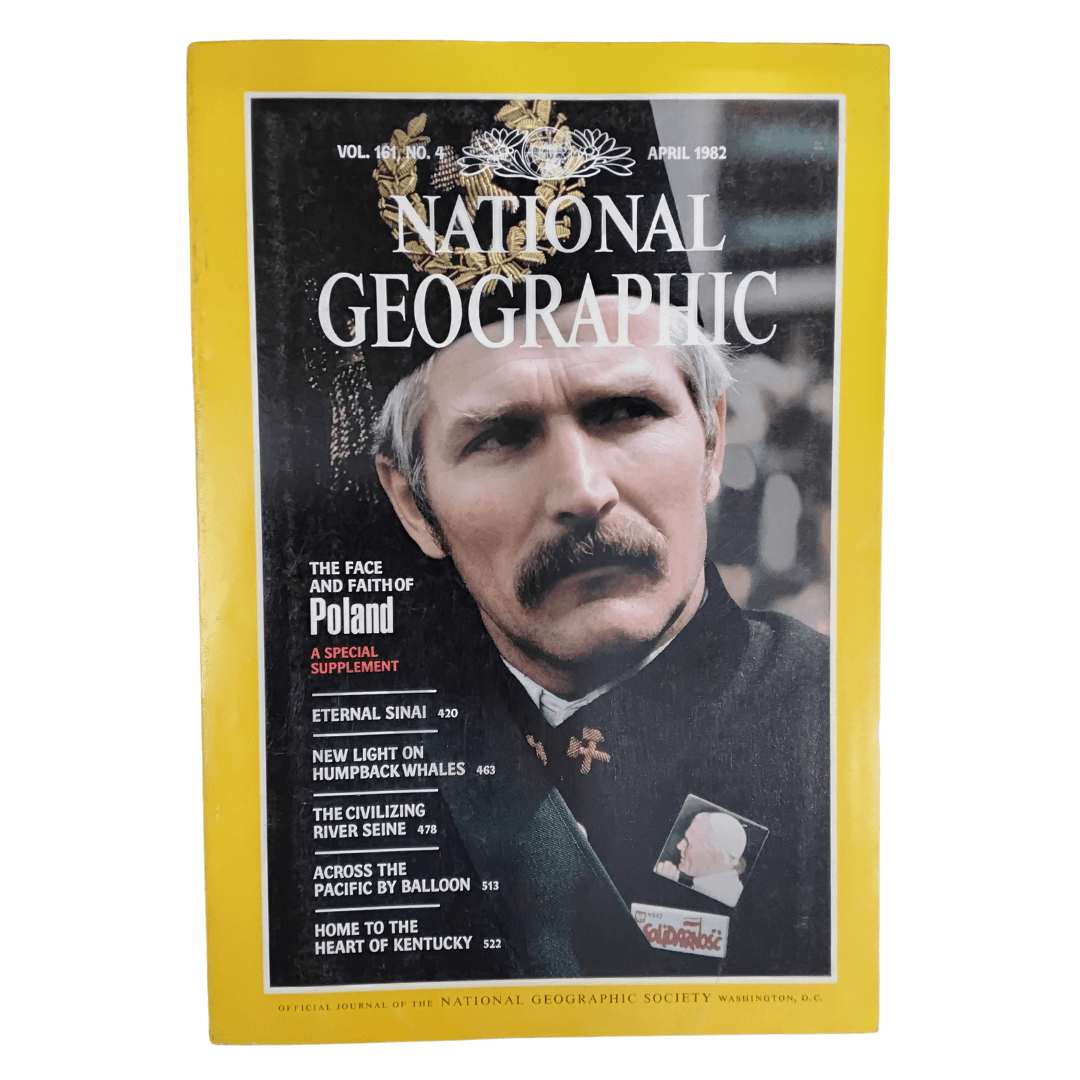 Vintage National Geographic Magazine April 1982 - Mu Shop