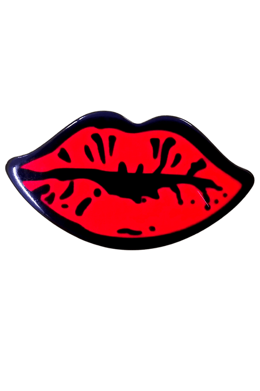 Big Red Lip Brooch - Mu Shop