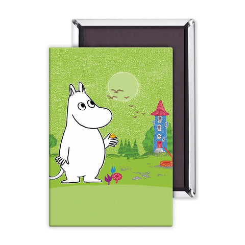 Moomin infront of the Moominhouse Fridge Magnet - Mu Shop