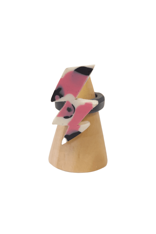 Pink Thunderbolt Resin Ring - Mu Shop