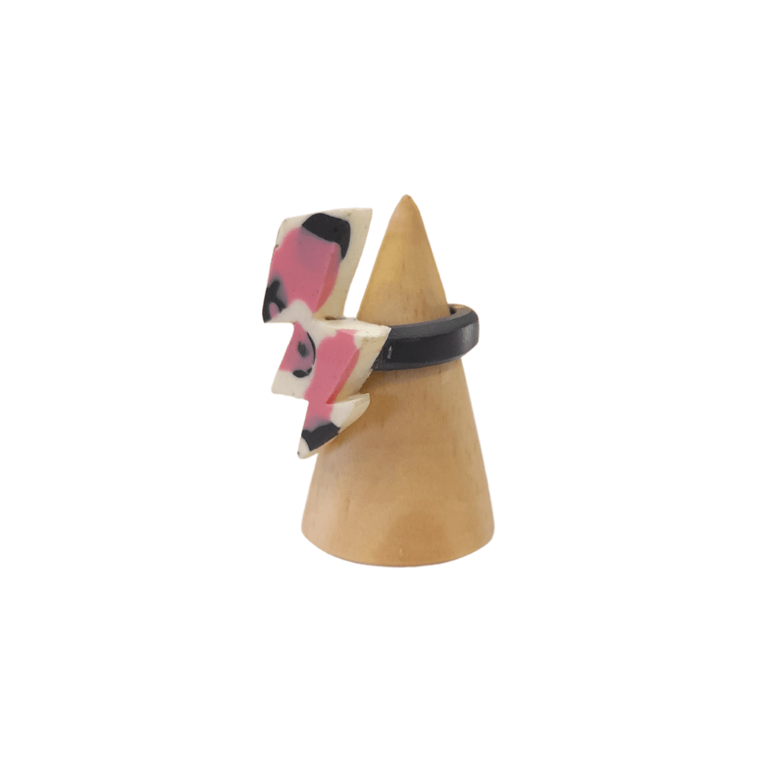 Pink Thunderbolt Resin Ring - Mu Shop