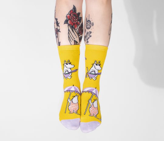 Snorkmaiden At The Beach Ladies Socks - Yellow - Mu Shop