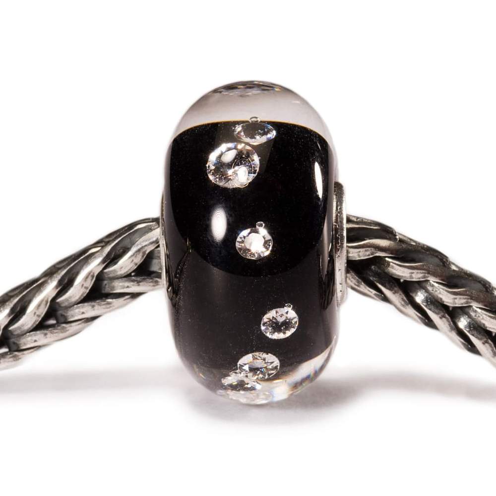 The Diamond Bead, Black - Mu Shop