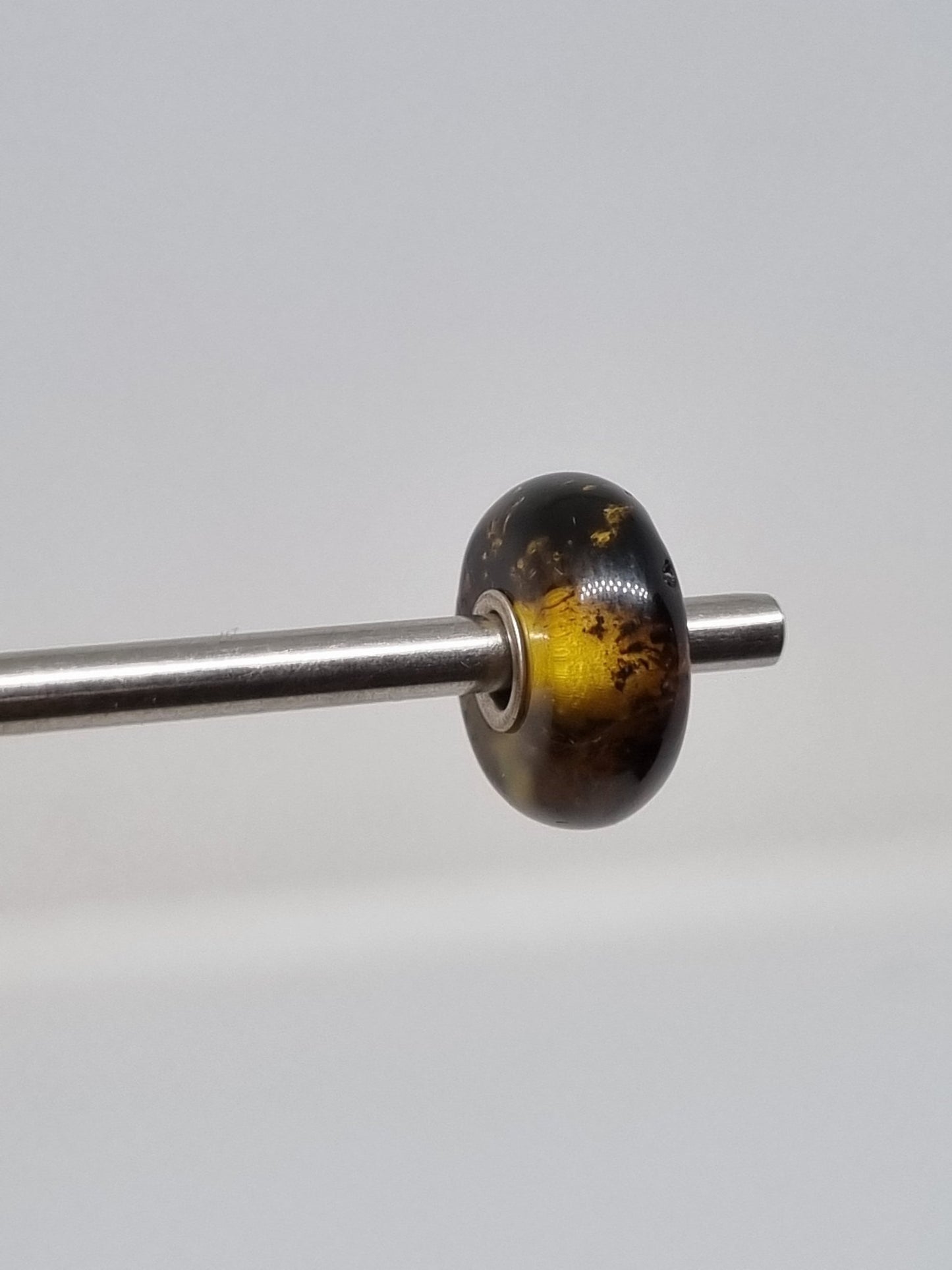 Unique Amber A004 - Mu Shop