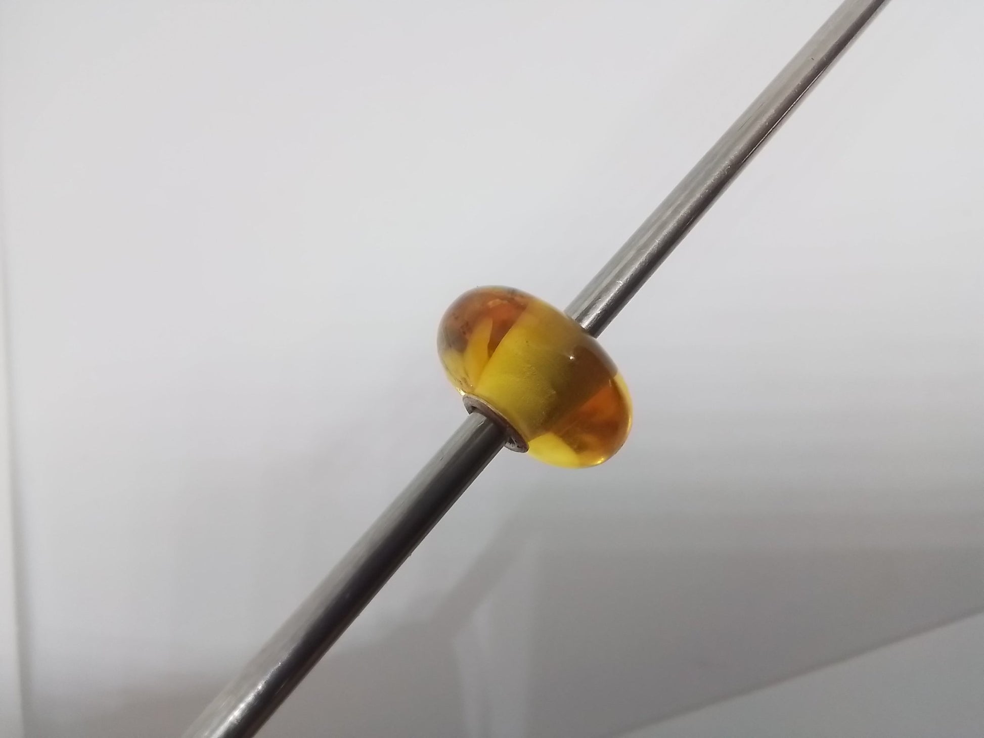 Unique Amber A045 - Mu Shop