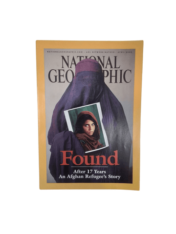 Vintage National Geographic Magazine April 2002 - Mu Shop